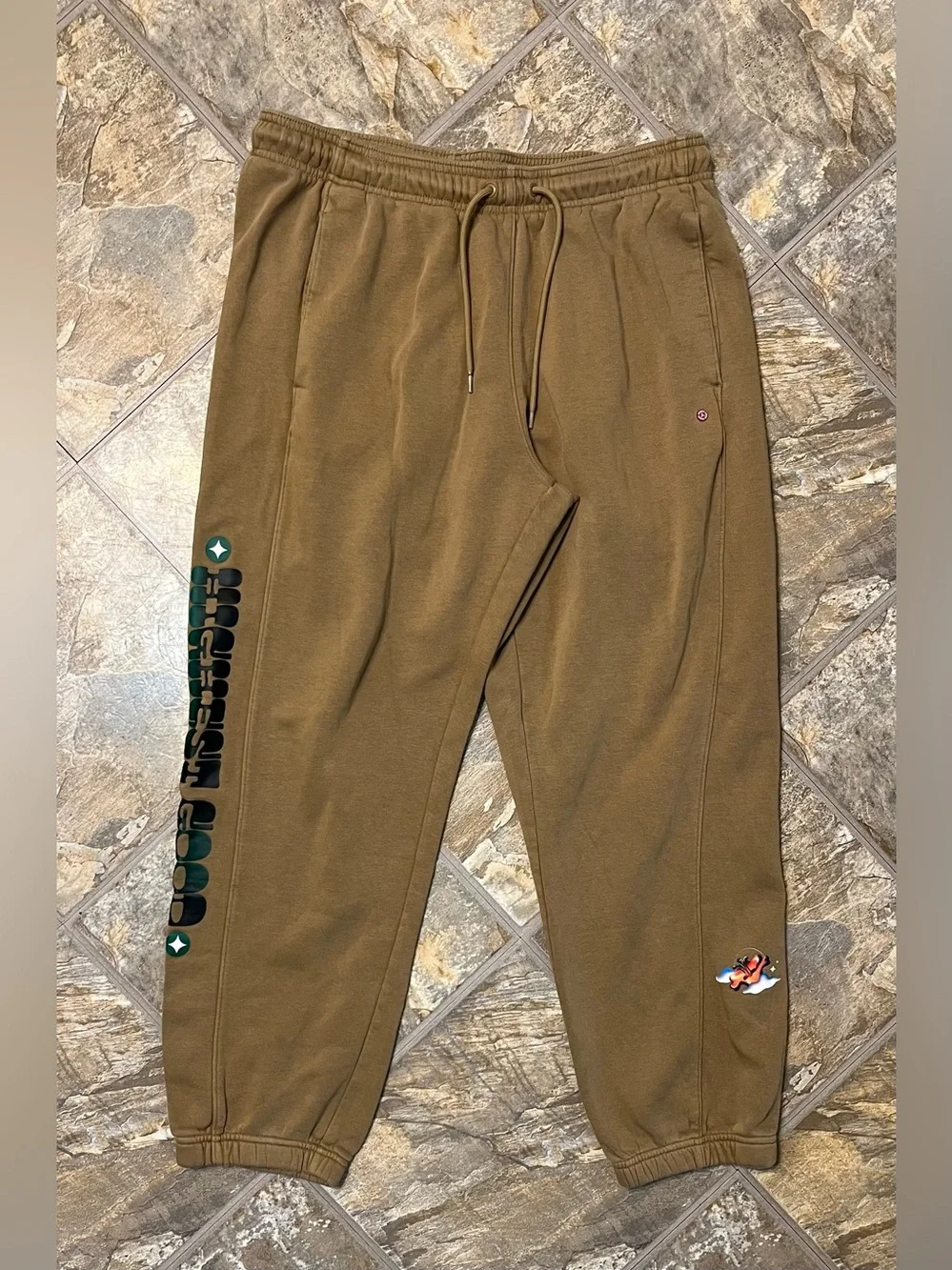 Air Jordan X Jordan Moss Artist Series Fleece Jogger Pants FD7149-258 Womens XL